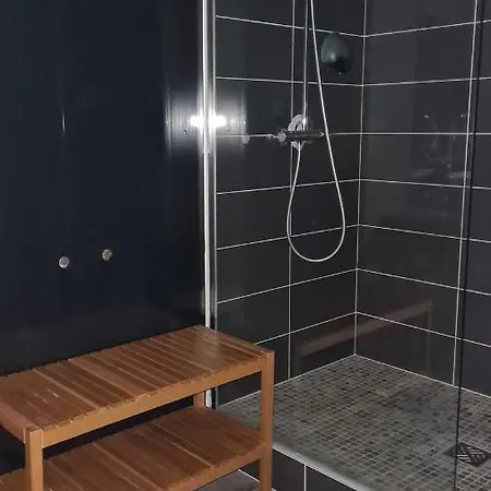 Alysa Hotel